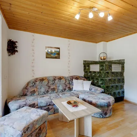 Bright In Sch Nbrunn With Garden Holiday home