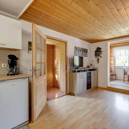 Holiday home Bright In Sch Nbrunn With Garden *