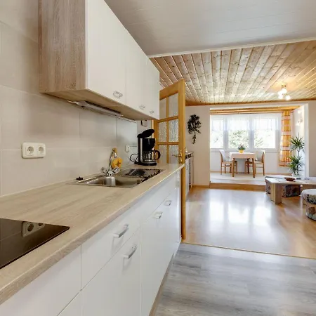 Holiday home Bright In Sch Nbrunn With Garden *