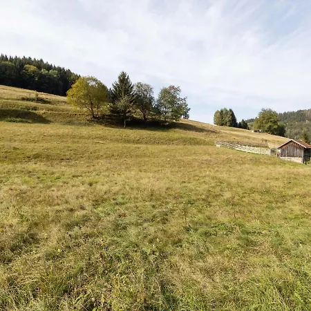 Bright In Sch Nbrunn With Garden Holiday home